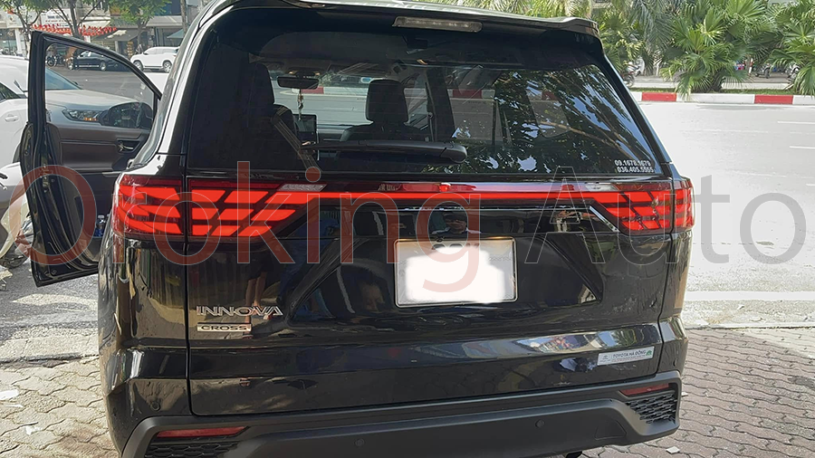 Đèn hậu Toyota Innova Cross mẫu Alphard nguyên cụm được nhập khẩu trực tiếp - đảm bảo nguồn gốc