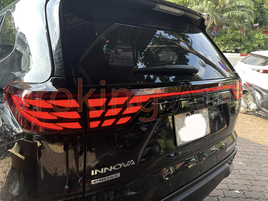 Cụm đèn hậu Toyota Innova Cross mẫu Alphard nguyên cụm