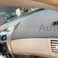 Phục hồi taplo ô tô bị nứt, bạc màu