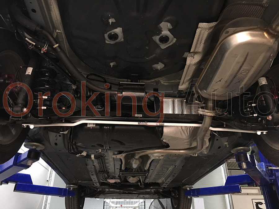 Thanh Chống lật sau sau Mazda 2 chính hãng Ultra Racing