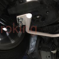 Thanh giằng Ultra Racing giúp cải thiện khả năng ôm cua