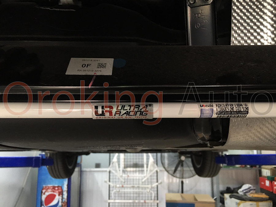 Thanh Chống lật sau sau Mazda 2 chính hãng Ultra Racing thiết kế chính xác theo xe