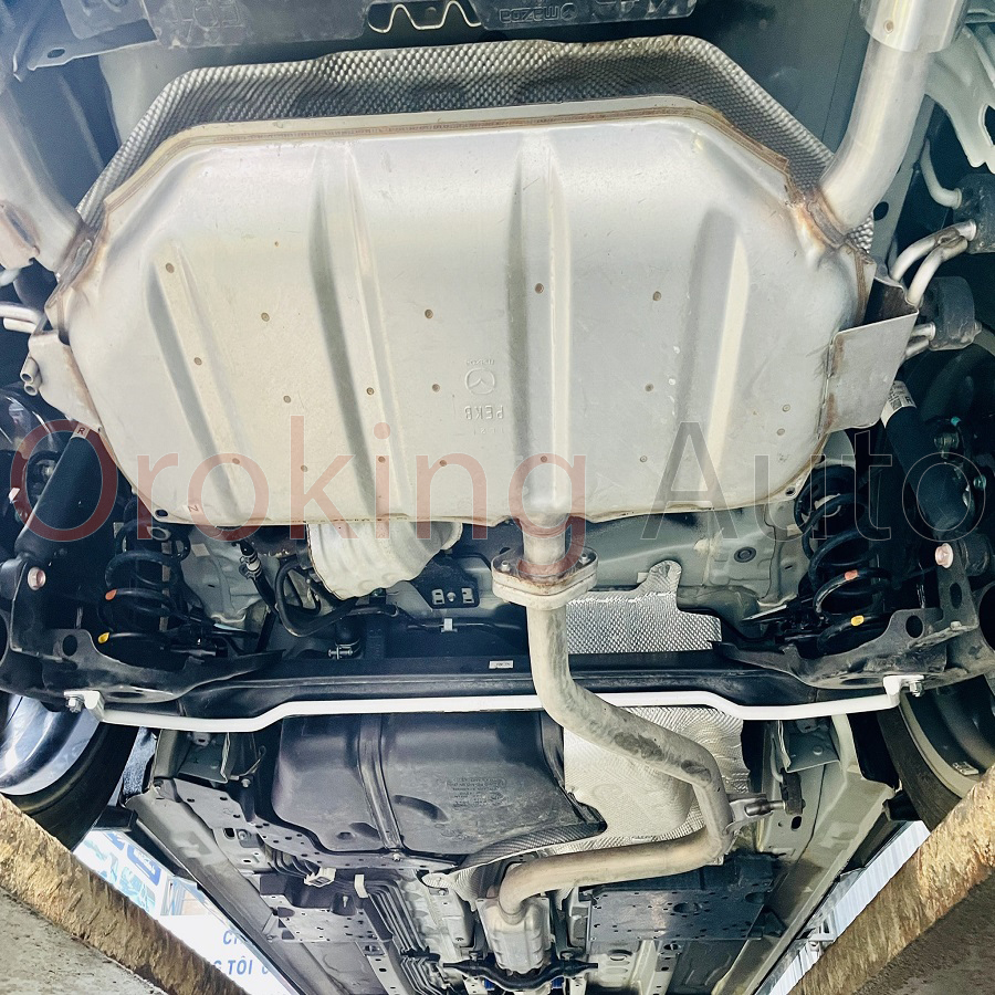 thanh-chong-lat-sau-mazda-cx3-chinh-hang-ultra-racing (2)