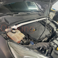 Thanh giằng khoang máy Ford Focus chính hãng Ultra Racing