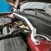 Thanh giằng Ultra Racing giúp cải thiện khả năng ôm cua