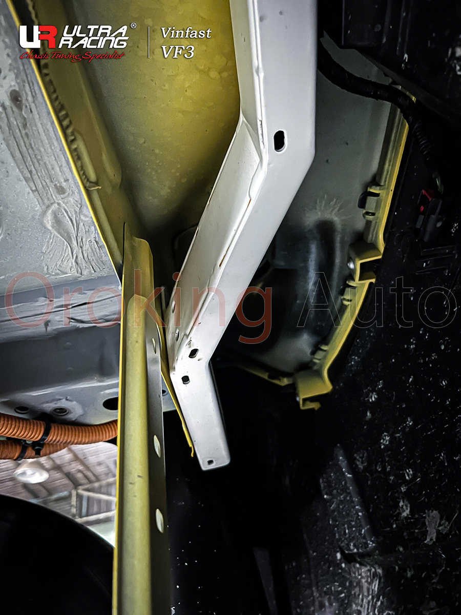 Tác dụng của thanh giằng sau đuôi xe Vinfast VF3 chính hãng Ultra Racing