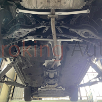 Thanh giằng gầm sau Mazda CX5 chính hãng Ultra Racing giúp tăng cường độ cứng và ổn định của khung gầm xe