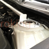 Độ thanh giằng khoang máy Mazda 3 2020+ chính hãng Ultra RacingĐộ thanh giằng khoang máy Mazda 3 2020+ chính hãng Ultra Racing