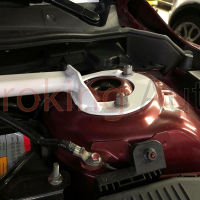 Độ thanh giằng khoang máy Mazda 6 chính hãng Ultra Racing