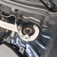 Độ thanh giằng khoang máy Mazda CX30 chính hãng Ultra Racing