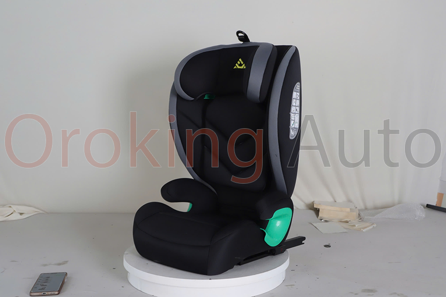 ghe-ngoi-o-to-tre-em-vitac-easyseat-r129-bao-ve-tron-ven (3)