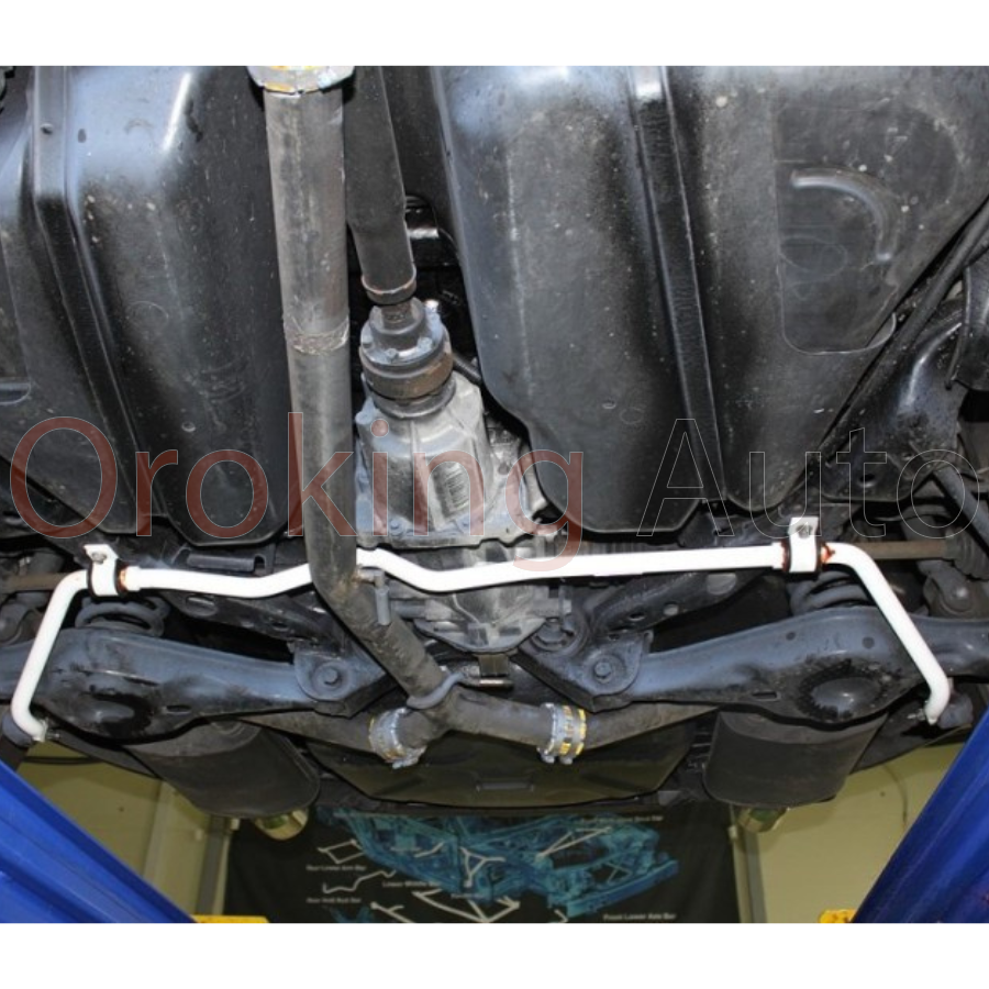 thanh-chong-lat-sau-ford-explorer-chinh-hang-ultra-racing (6)