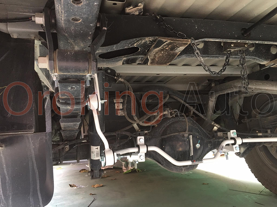 thanh-chong-lat-sau-ford-ranger-chinh-hang-ultra-racing (1)