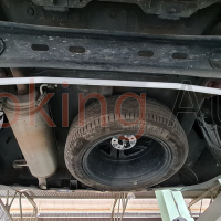 Thanh chống lật sau Kia Carens 2021+ chính hãng Ultra Racing thiết kế chính xác theo xe