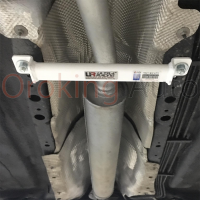 Thanh giằng gầm giữa Ford Focus chính hãng Ultra Racing