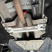 Thanh giằng gầm giữa Honda Accord chính hãng Ultra Racing