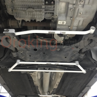 Thanh giằng gầm trước Ford Focus chính hãng Ultra Racing