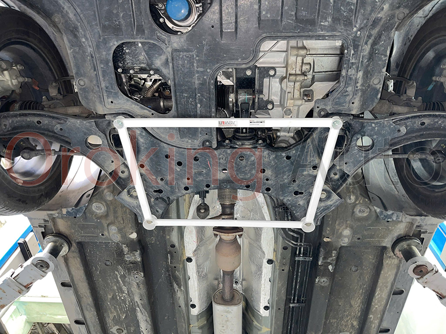 thanh-giang-gam-truoc-kia-seltos-chinh-hang-ultra-racing (1)