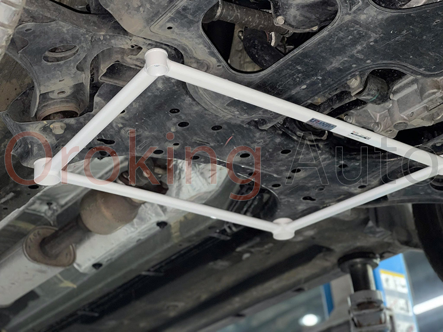 thanh-giang-gam-truoc-kia-seltos-chinh-hang-ultra-racing (5)