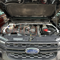 Độ thanh giằng khoang máy Ford Everest chính hãng Ultra Racing