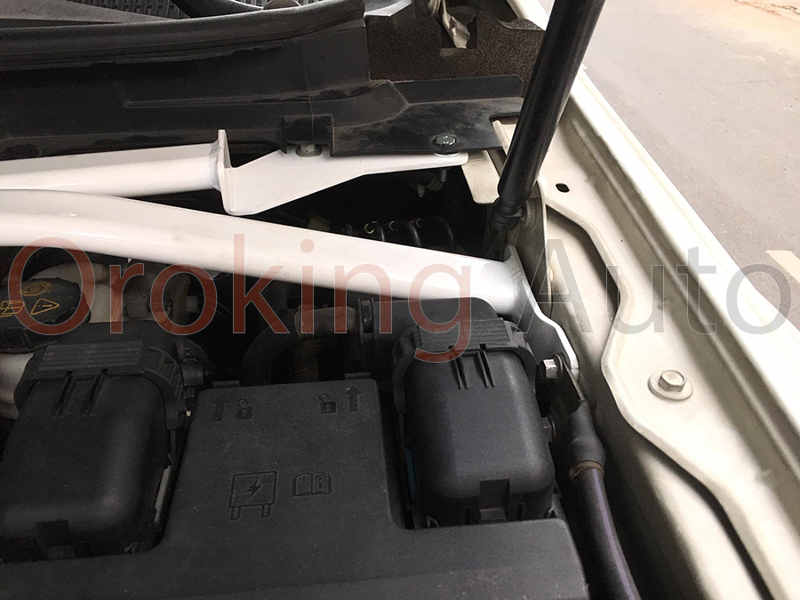 thanh-giang-khoang-may-ford-ranger-chinh-hang-ultra-racing (6)