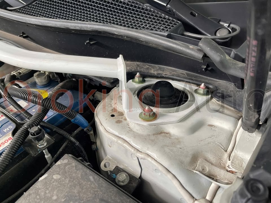 Review trải nghiệm sau khi lắp thanh giằng Ultra Racing