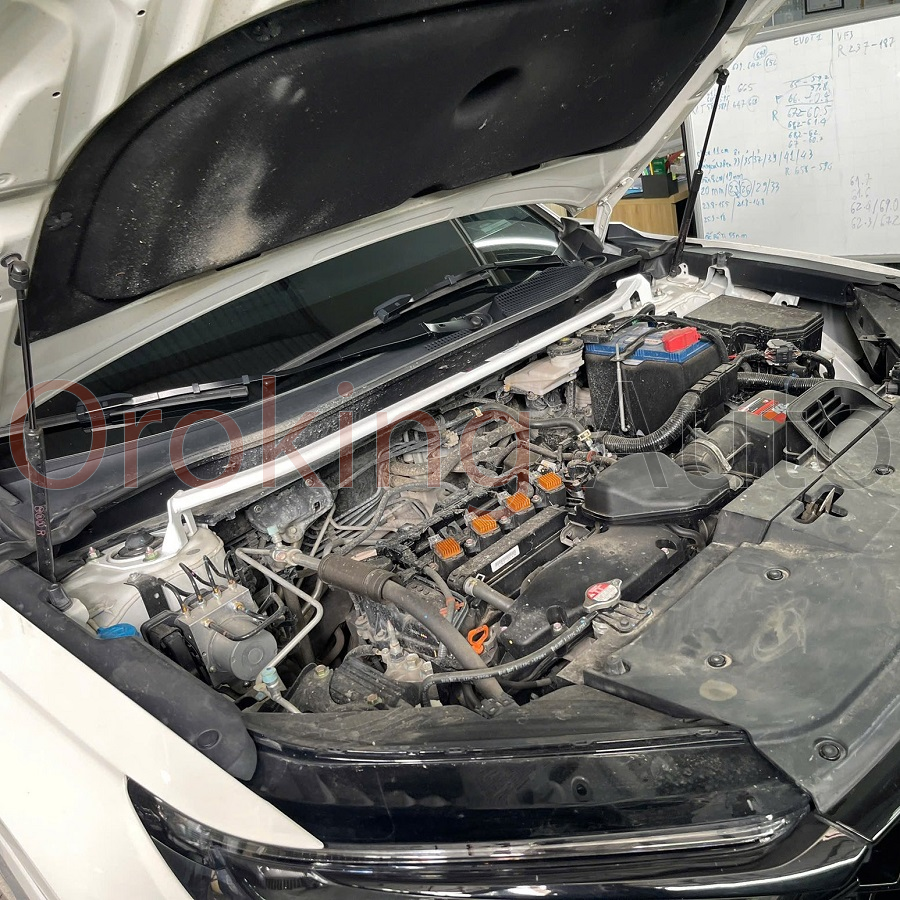 thanh-giang-khoang-may-honda-crv-chinh-hang-ultra-racing (21)