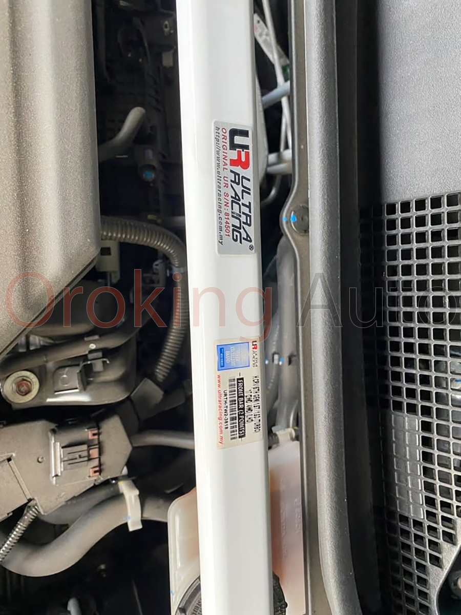 thanh-giang-khoang-may-honda-crv-chinh-hang-ultra-racing (5)