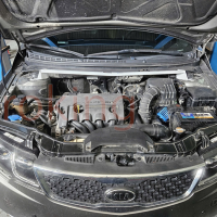 Thanh giằng khoang máy Kia Forte chính hãng Ultra Racing