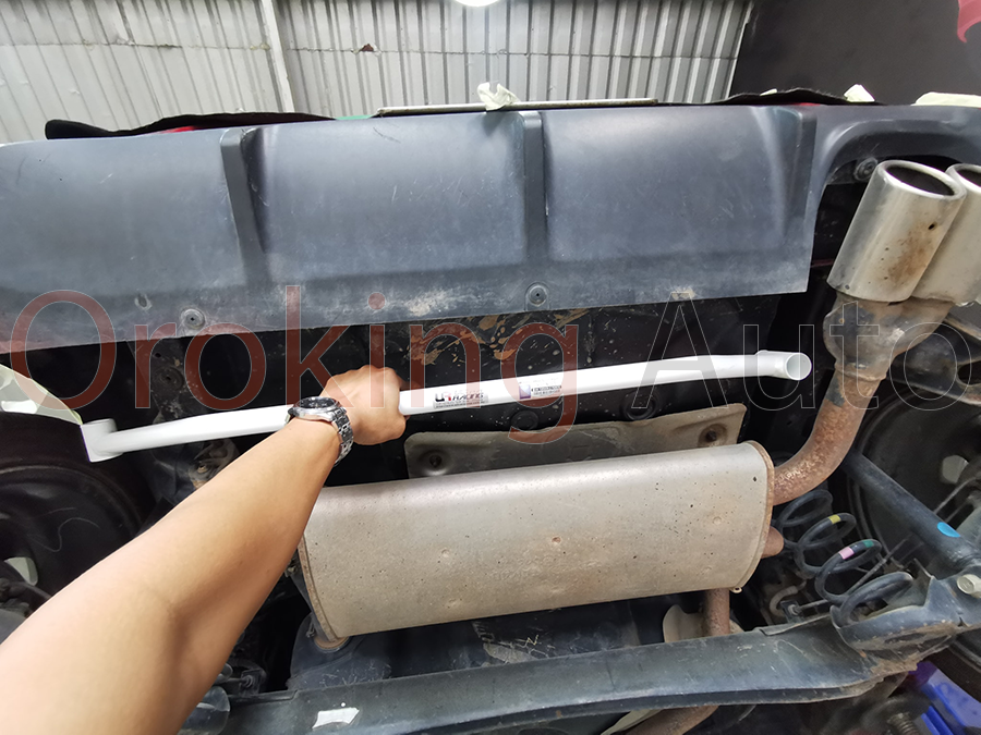 Thanh giằng sau đuôi xe Kia Morning chính hãng Ultra Racing thiết kế chính xác theo xe