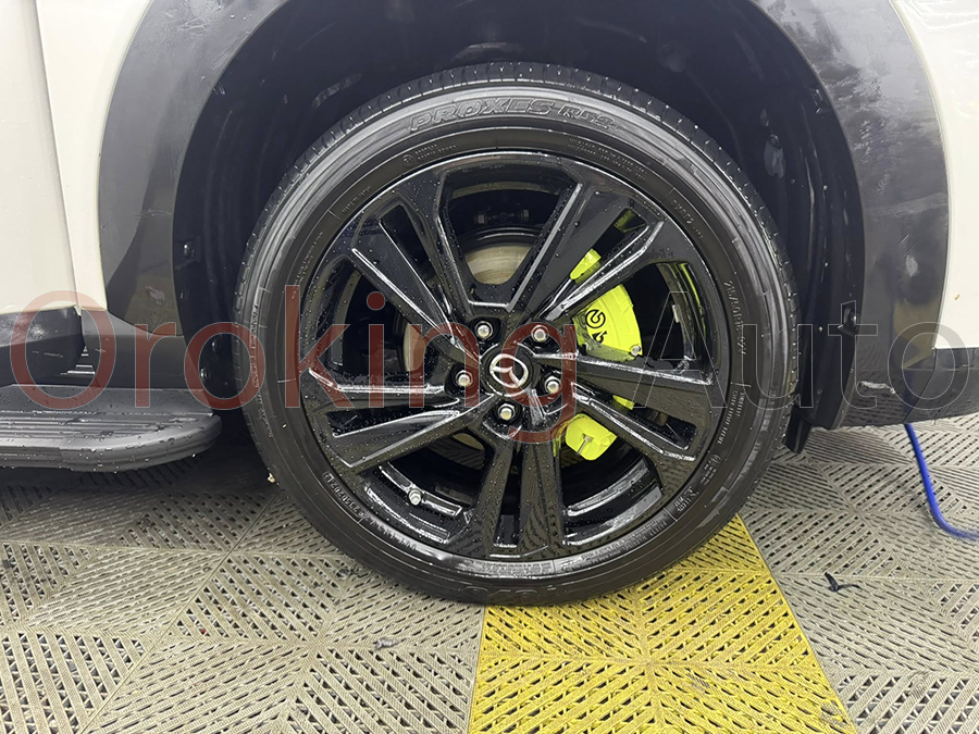 Ốp heo dầu Brembo cho Mazda CX30 chính hãng