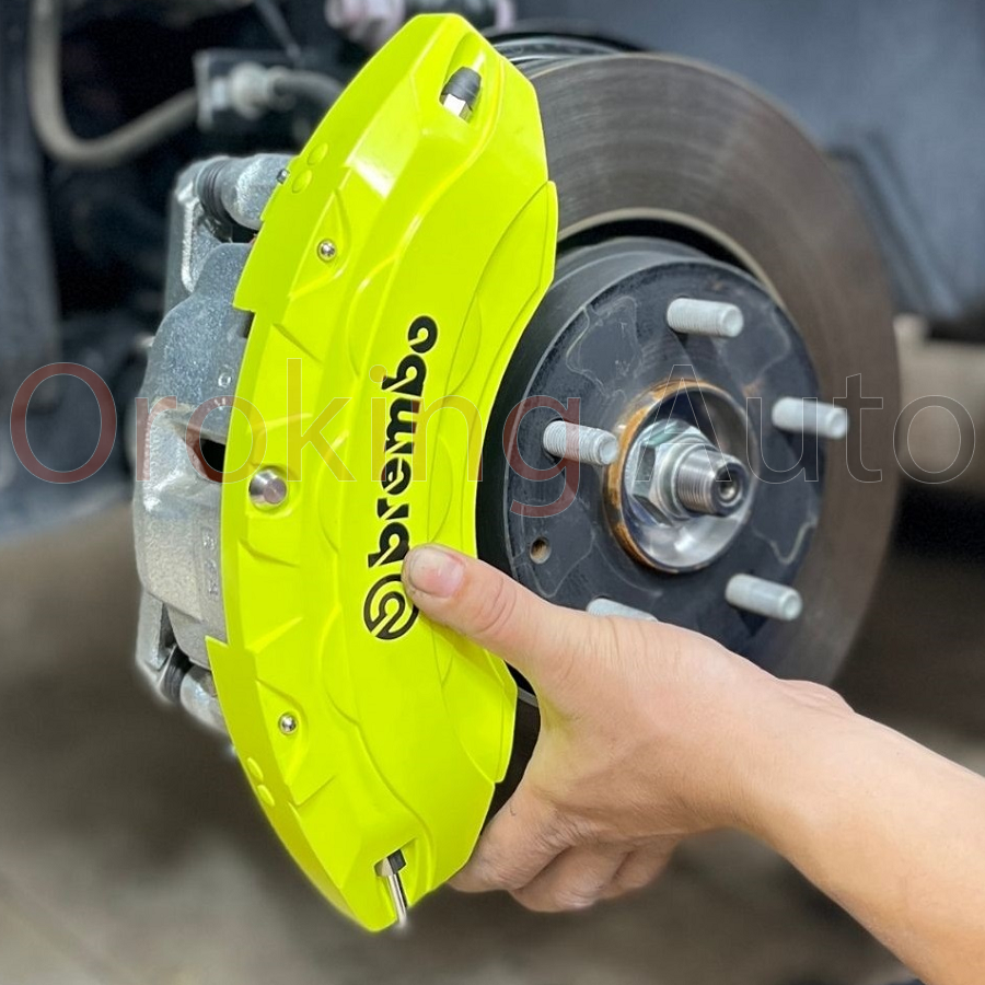 op-ma-phanh-brembo-cho-mazda-cx30