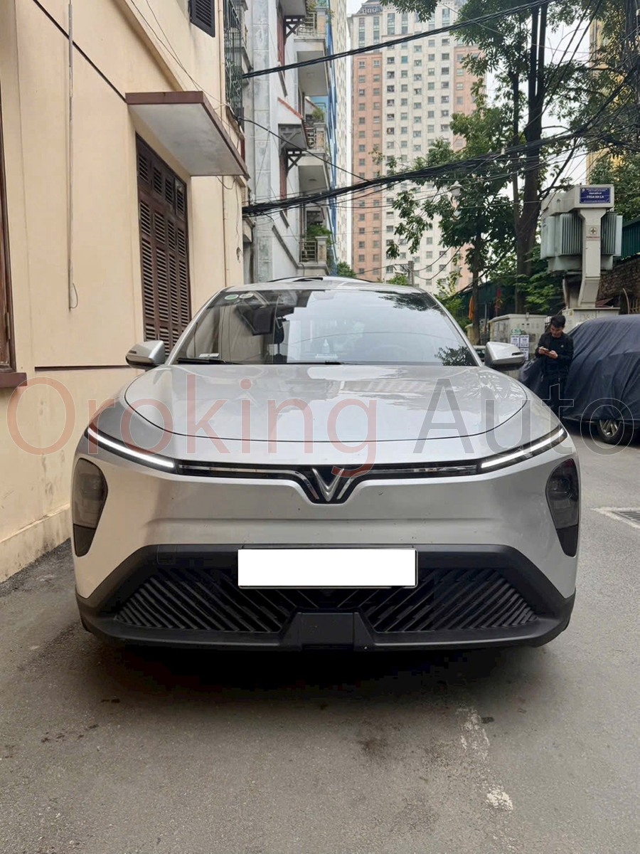 rem-che-nang-vinfast-limo-green (7)