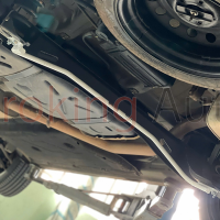 Thanh chống lật sau Hyundai Custin chính hãng Ultra Racing