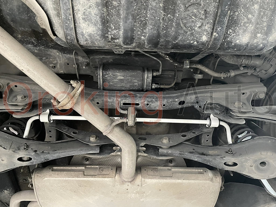 Thanh giằng Ultra Racing giúp cải thiện khả năng ôm cua