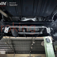Thanh chống lật sau Mitsubishi Xpander chính hãng Ultra Racing thiết kế chính xác theo xe