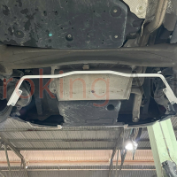 Thanh giằng Ultra Racing giúp cải thiện khả năng ôm cua