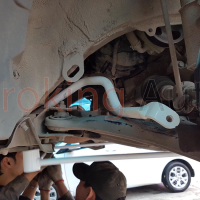 Thanh chống lật sau Toyota Camry chính hãng Ultra Racing thiết kế chính xác theo xe