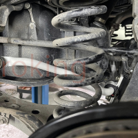 Thanh chống lật sau Toyota Fortuner chính hãng Ultra Racing thiết kế chính xác theo xe