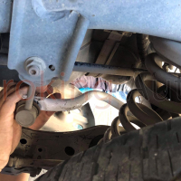 Thanh giằng Ultra Racing giúp cải thiện khả năng ôm cua