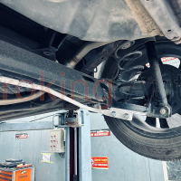 Thanh chống lật sau Toyota Raize chính hãng Ultra Racing thiết kế chính xác theo xe