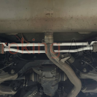 Thanh giằng Ultra Racing giúp cải thiện khả năng ôm cua