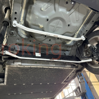 Thanh chống lật sau Vinfast VF5 chính hãng Ultra Racing