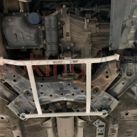 Thanh giằng gầm giữa Hyundai i10 chính hãng Ultra Racing