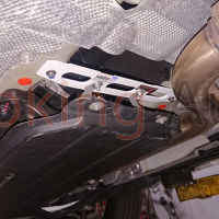 Thanh giằng gầm giữa Mercedes W205 chính hãng Ultra Racing