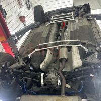 Thanh giằng gầm giữa Nissan Xtrail chính hãng Ultra Racing