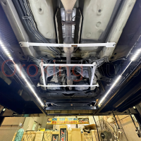 Thanh giằng gầm giữa Toyota Camry chính hãng Ultra Racing