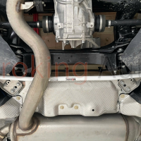 Thanh giằng gầm sau BMW 330i chính hãng Ultra Racing