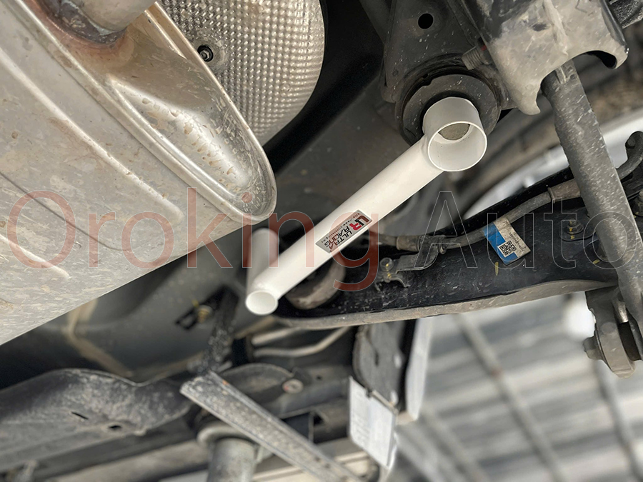 Thanh giằng gầm sau Hyundai Santafe chính hãng Ultra Racing giúp tăng cường độ cứng và ổn định của khung gầm xe khi di chuyển
