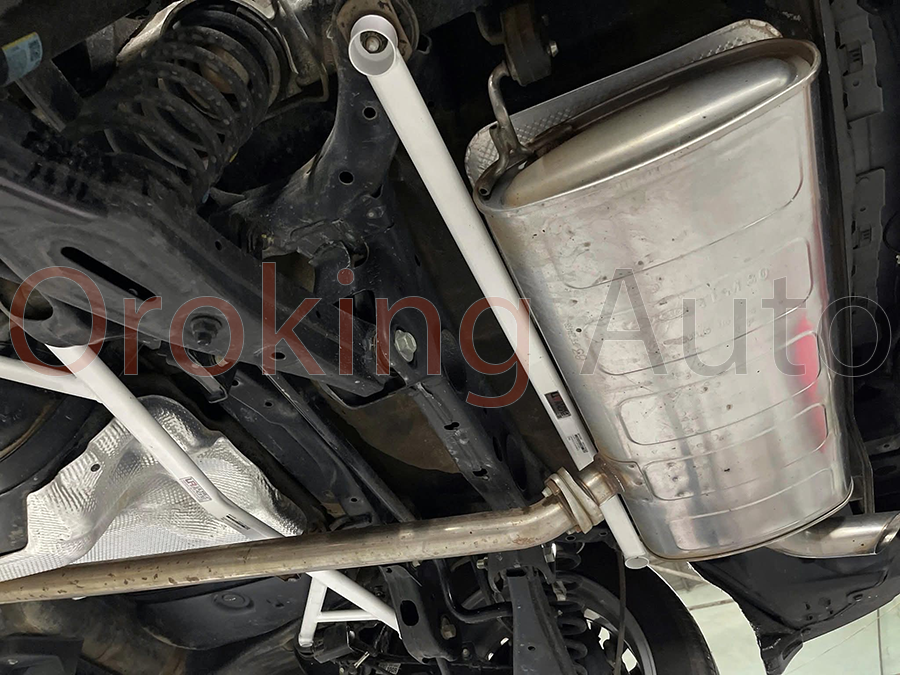 Thanh giằng gầm sau Hyundai Tucson chính hãng Ultra Racing